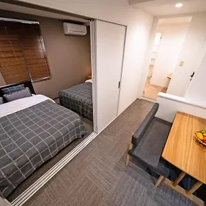  アパート エルミタージュ 西新宿 日本